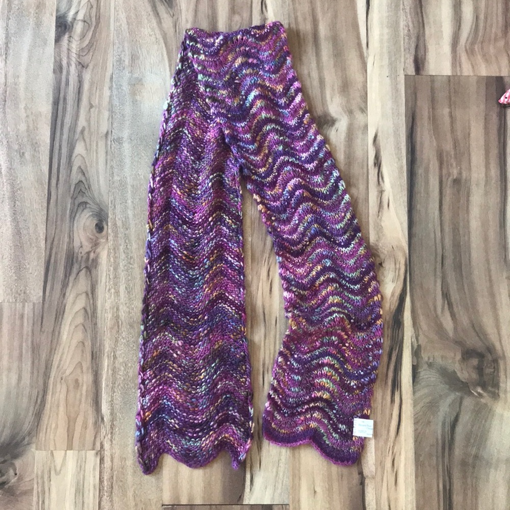 Hand knit scarf